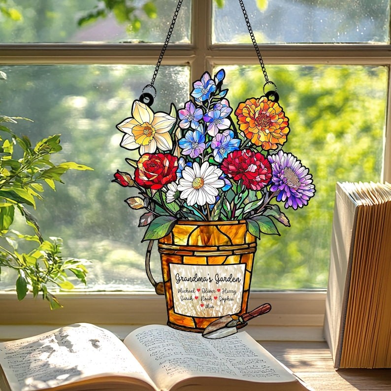 Custom Birth Flower Personalized Acrylic Suncatcher Gift
