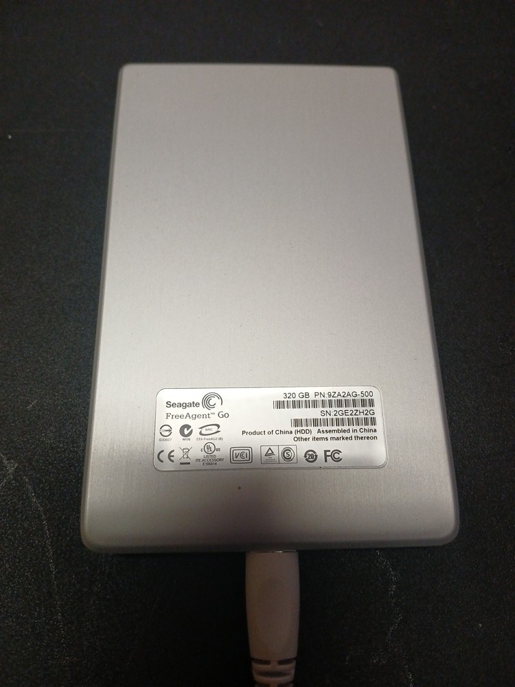 seagate external hard drive Xbox/PC 320 GB Untested