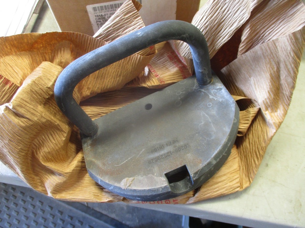 NOS Cartridge Ejector Tool, 120mm Cannon Round in M1 Abrams MBT, NEAT CURIO!