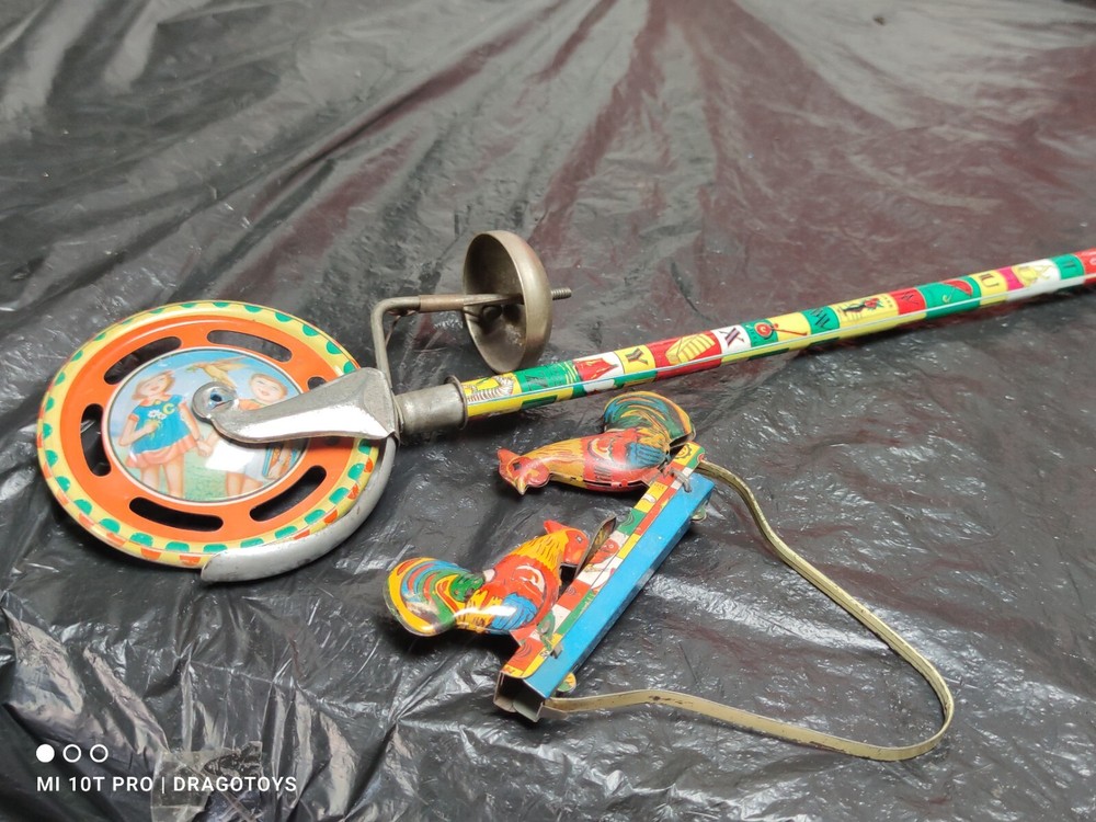VINTAGE TOY MECHANICAL HORSES ''ТРОЙКА'' PULL PUSH POWERED BULGARIA SOVIET ERA