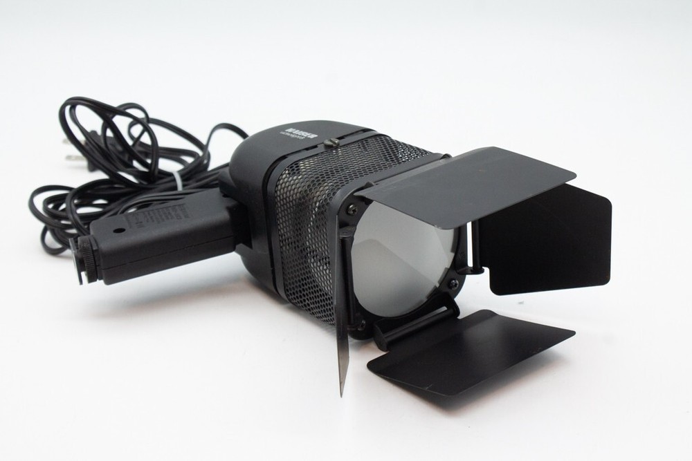 KAISER VIDEOLIGHT 8 Shoe Mount Light Fill/Spot AA126