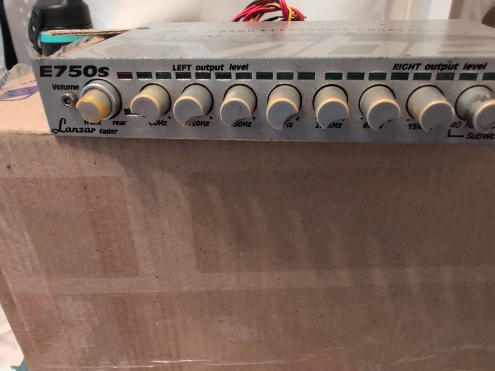 Lanzar E750s Graphic Equalizer