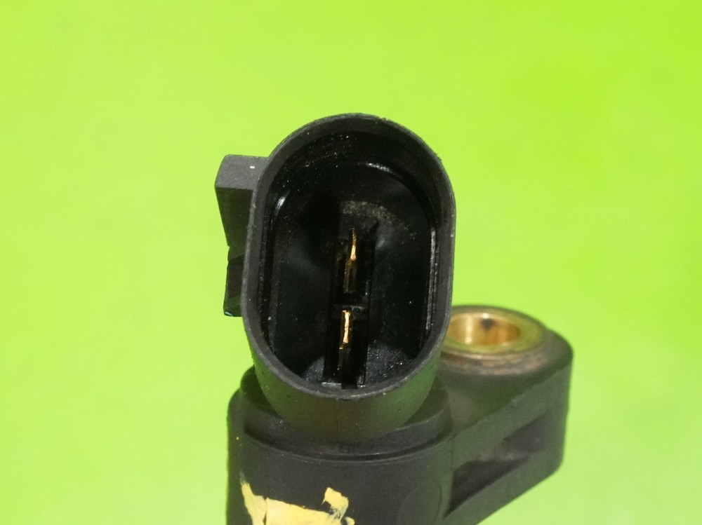 00-06 Audi TT OEM SIEMANS front ABS wheel speed sensor left OR right