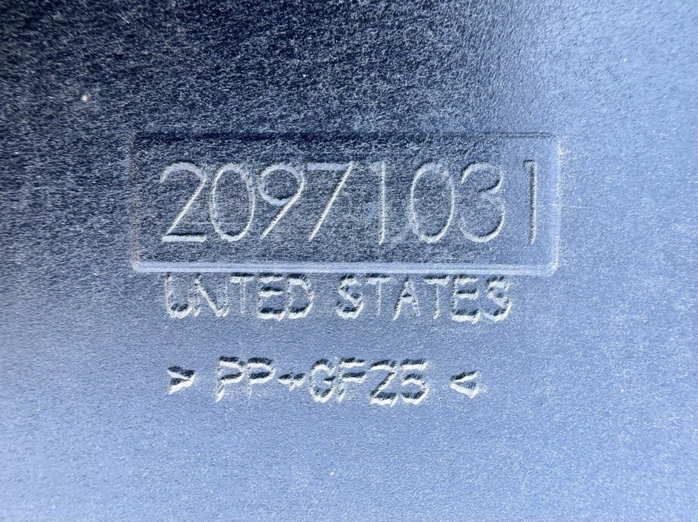 2008 Mack CXU Radiator Shroud