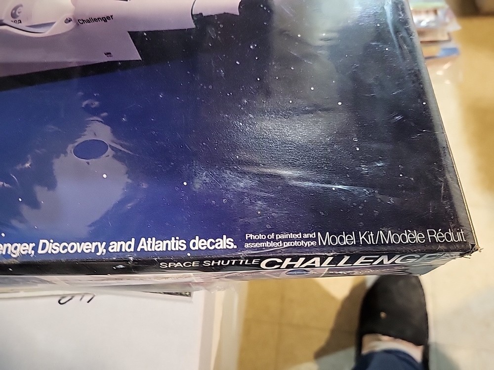 1982 Revell Space Shuttle Challenger Model Kit 1/144 Scale Factory Sealed