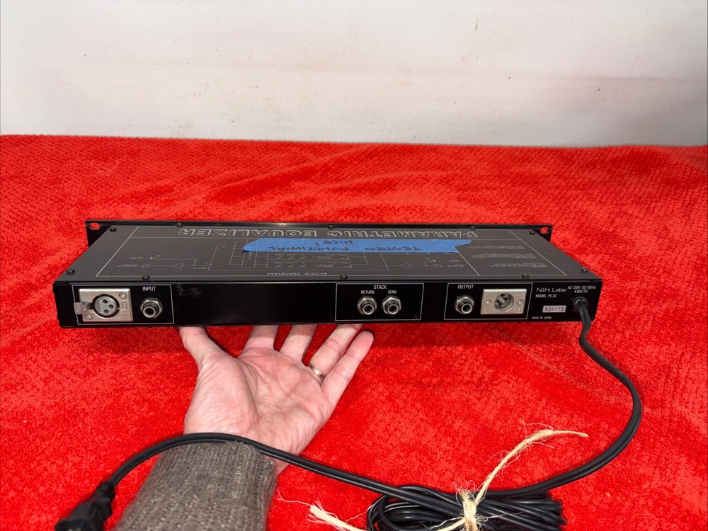 N.I.H LABS PARAMETRIC EQUALIZER PE 30 With Power Supply - Tested Functional NICE