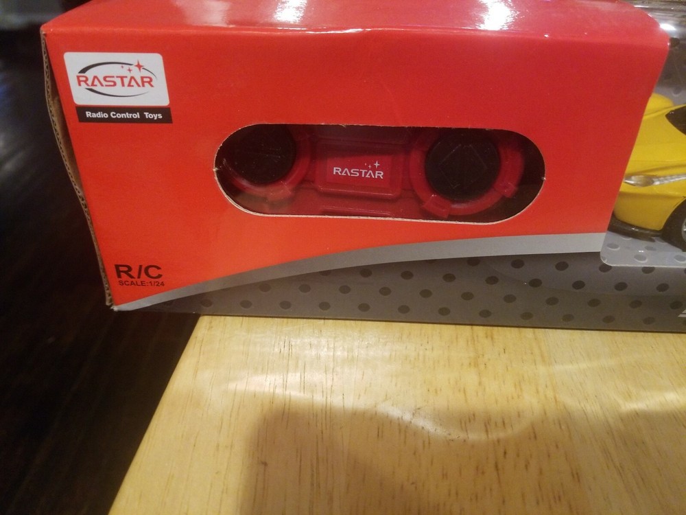 Rastar R/C Laferrari Car 1:24