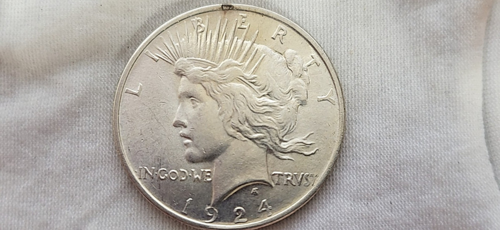 1924 Peace Dollar in BU Condition