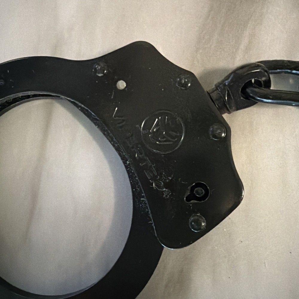 Black Vipertek Handcuffs No Keys