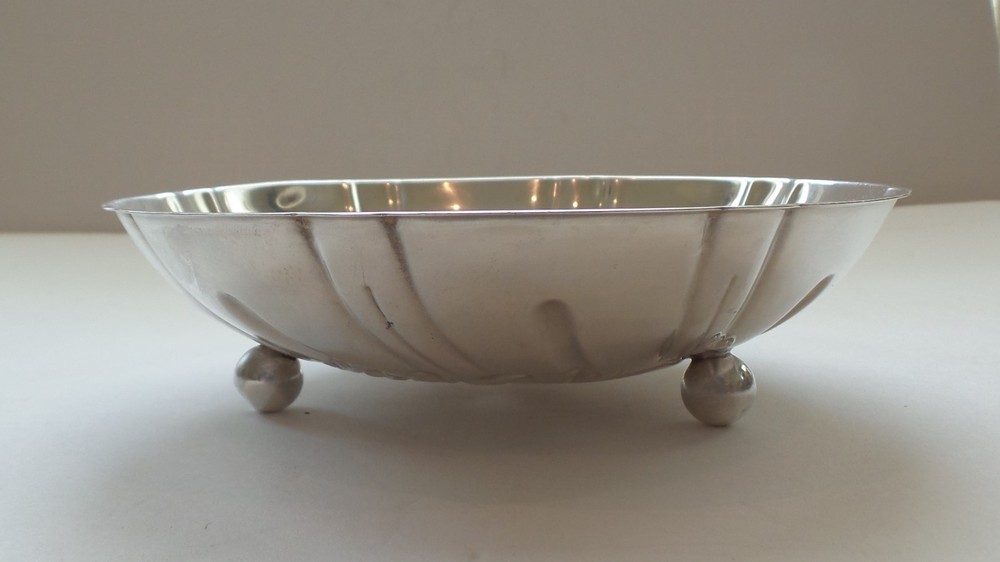 Kirk REPOUSSE Sterling Silver 5.75" Footed Candy Bowl #431