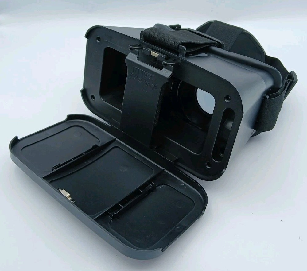 VR PARK 3D Virtual Reality Glasses with Remote Controller for iPhone and Android