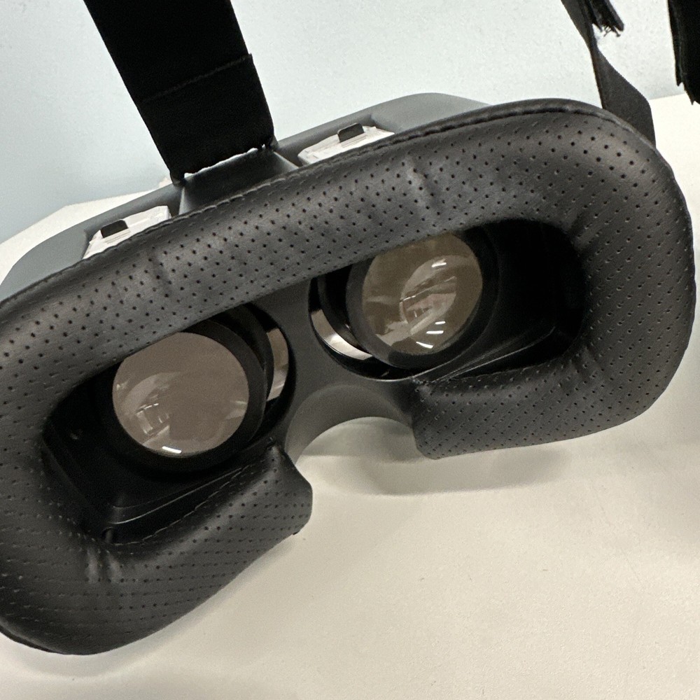 2-PACK ONN White Virtual Reality VR Smartphone Headset for Apple or Android