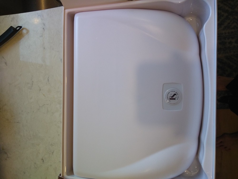 Trophy Skin Microderm MD TSMDD02 Microdermabrasion System White New Open box
