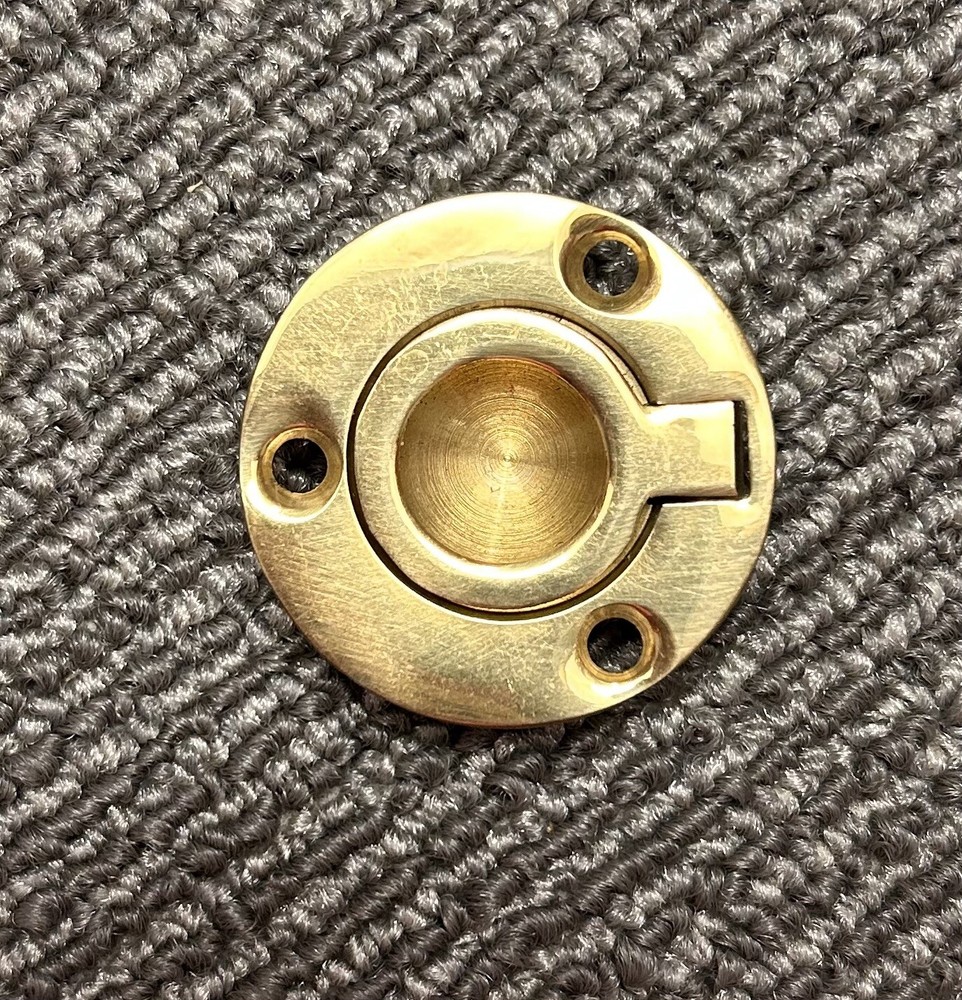 Hatch Handle Round Polished Brass 40mm