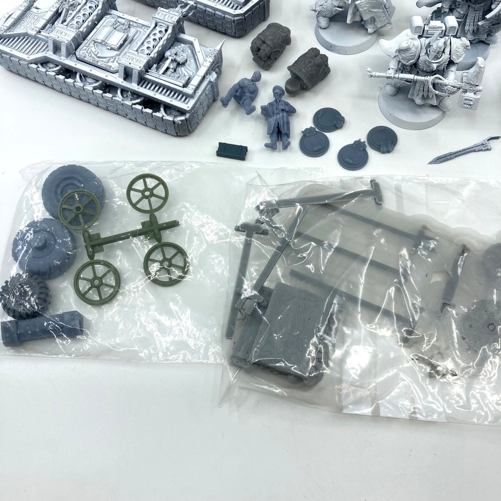 Future Soldiers & Tank - 3d Printed Miniatures - Unbranded BOX351