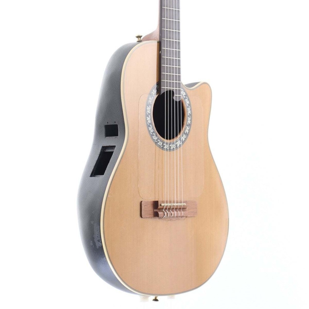 Ovation 1773 Classic (with minor defects)