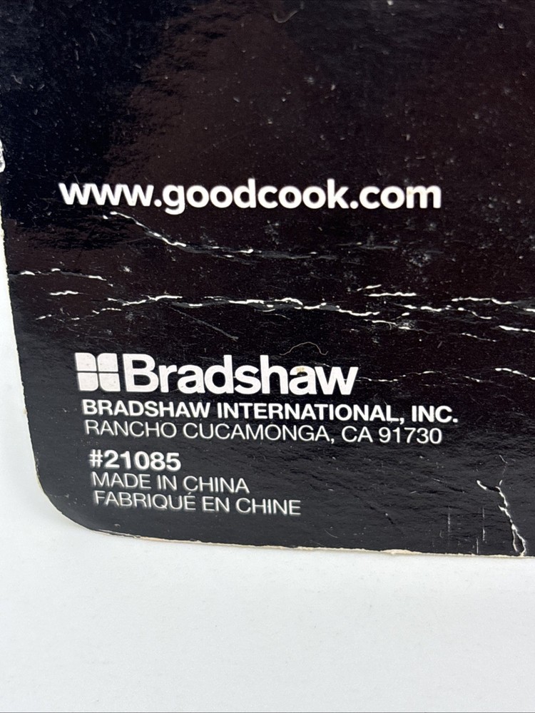 Vintage Good Cook Nutcracker/Shell Cracker and 2 Picks #21085