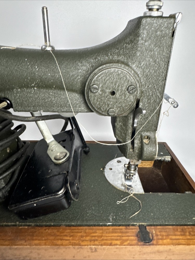 Vintage White Rotary Sewing Machine w/ Case Untested