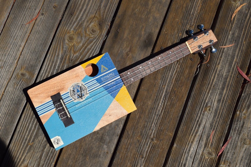 Cigar box ukulele, handmade concert ukulele, 15 inch scale