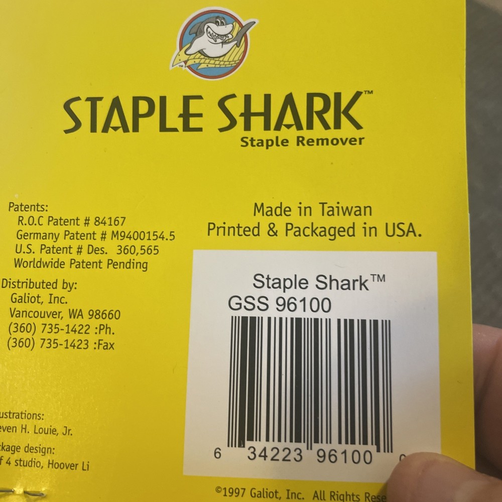 Staple Shark Staple Remover Galiot Green