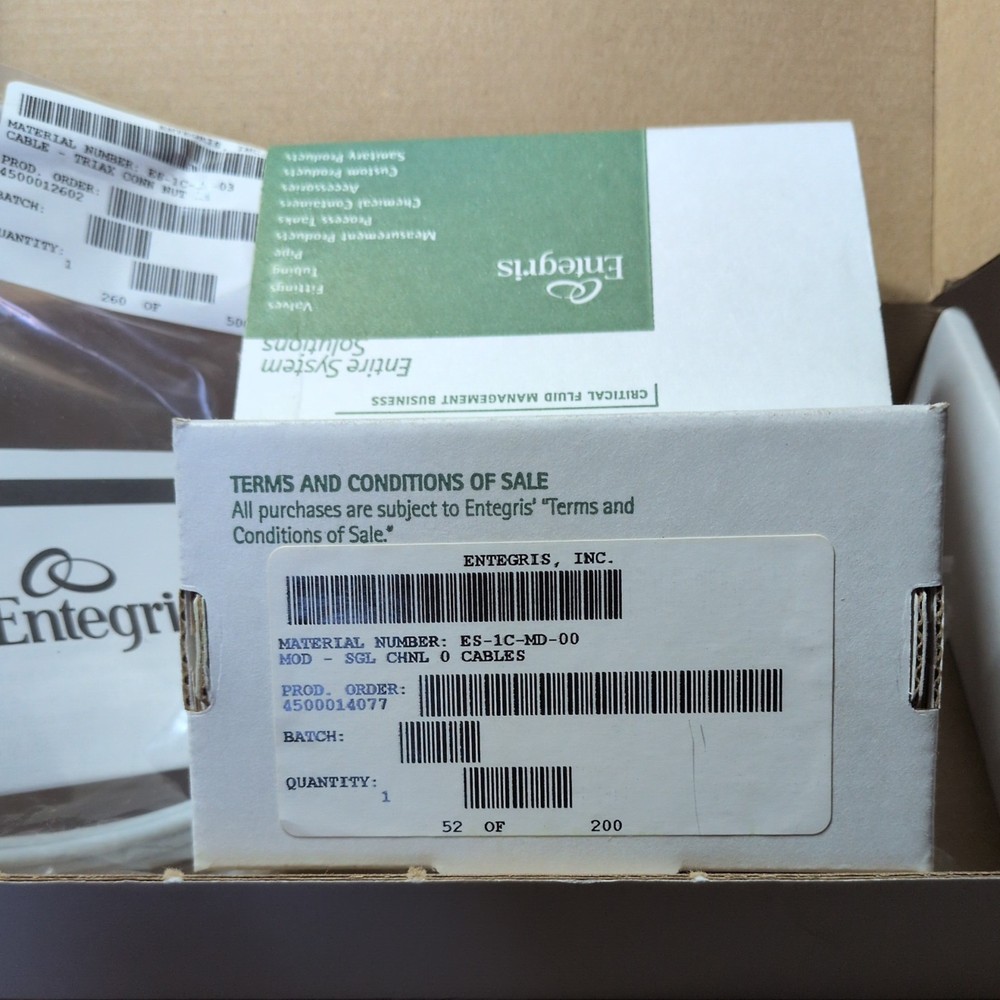 ENTEGRIS Sensing Component Control Module, ES-1C-MD-00 with Cable ES-1C-CA-03.