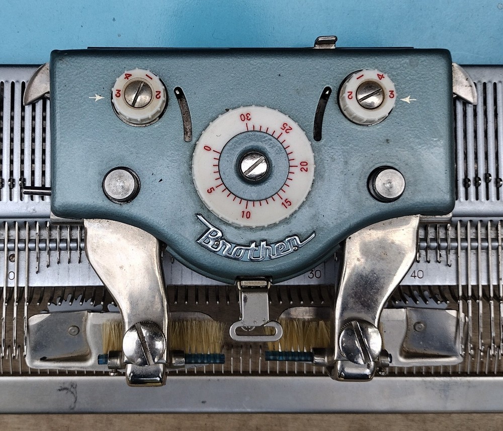 BROTHERS 1950's Knitting Machine