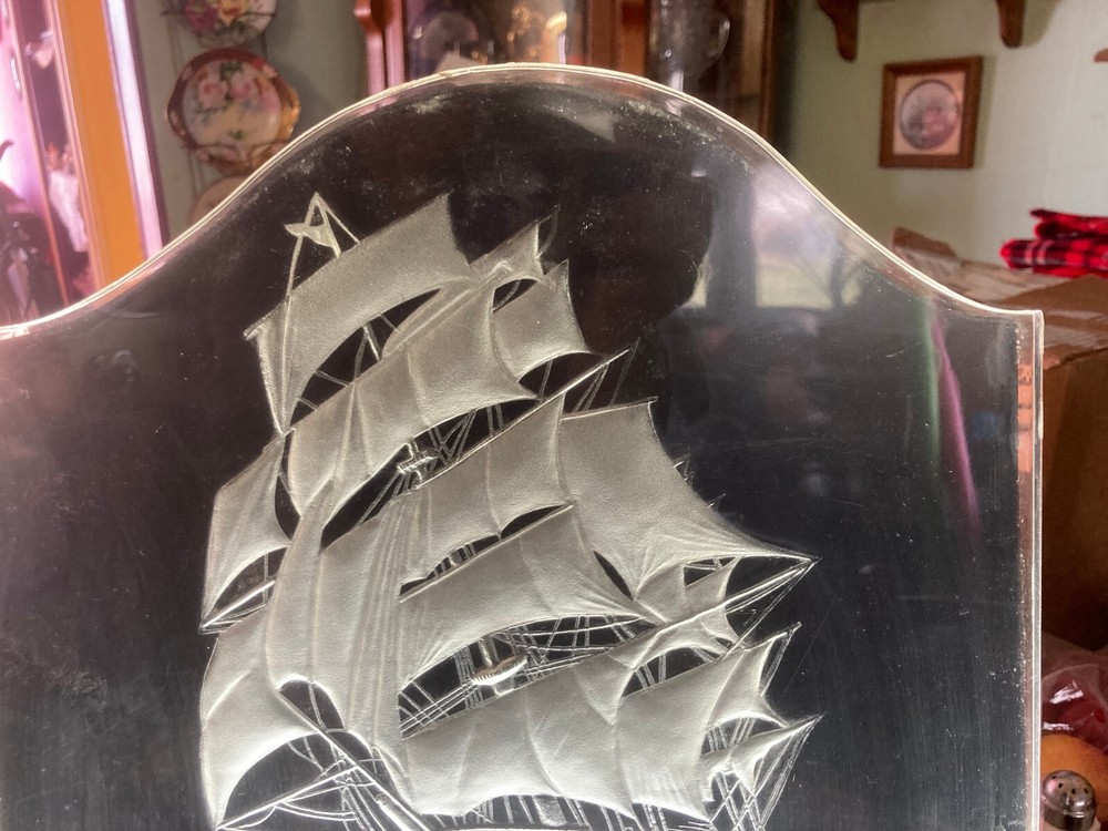Special Export lighted sailing ship standing sign 17".5 x 16"w on &off switch