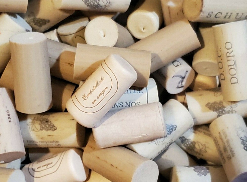 100 SYNTHETIC Used Wine Corks for Crafts Projects