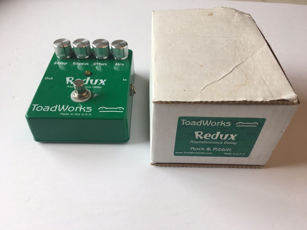 Toadworks Redux Asynchronous Digital Delay Echo Rare Guitar Effect Pedal + Box