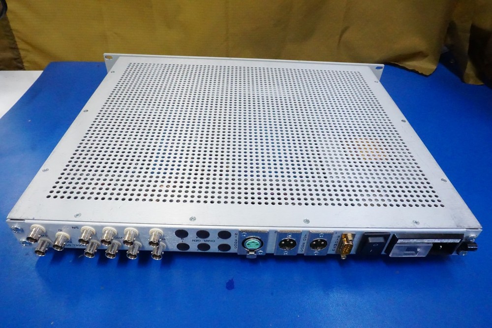 Gray Engineering Laboratories data transceiver DTR-333