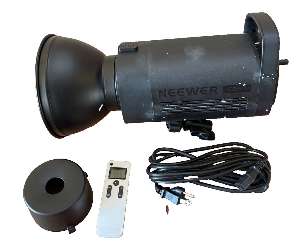 NEEWER CB60 LED VIDEO LIGHT