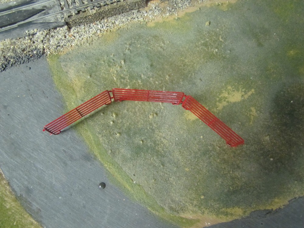 1/64 Custom Scratch-Cast Corral Panel - Qty. 1 Red - These attach together