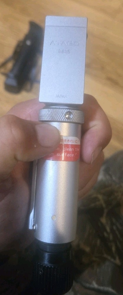 ATAGO 8435 Hand Held REFRACTOMETER W Case