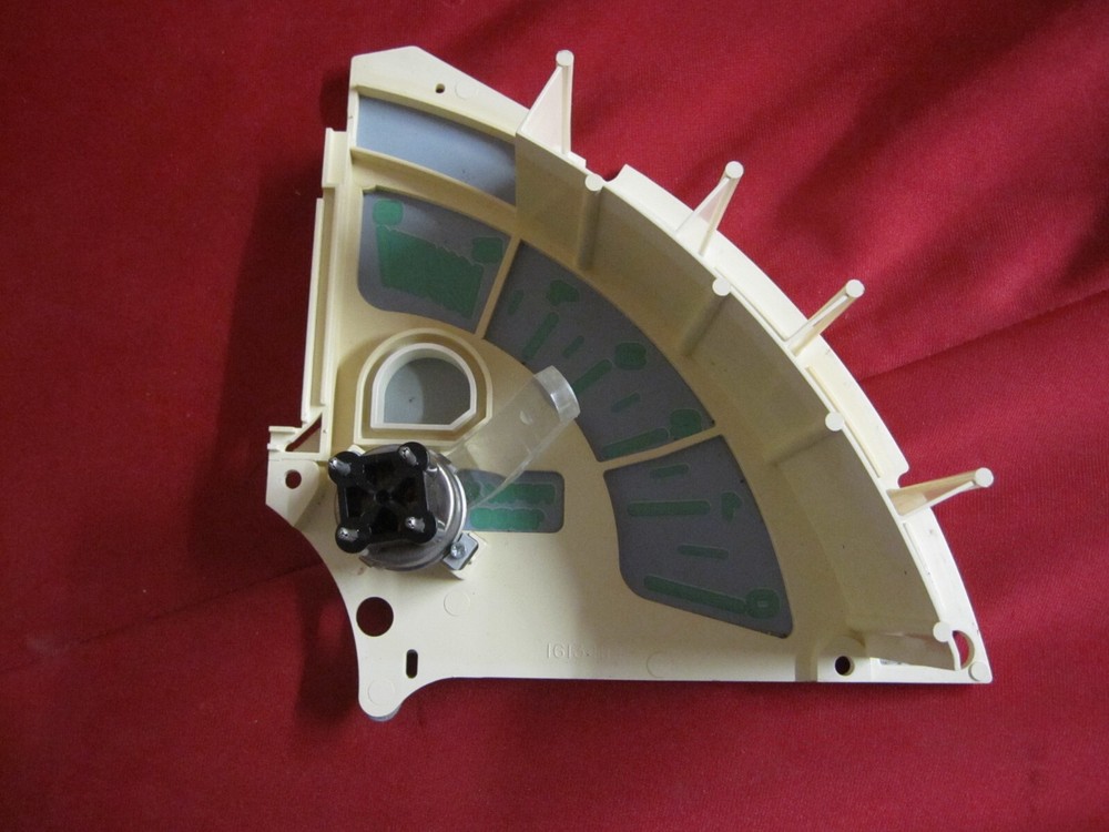 Corvette C4 dash cluster tachometer assembly 90 91