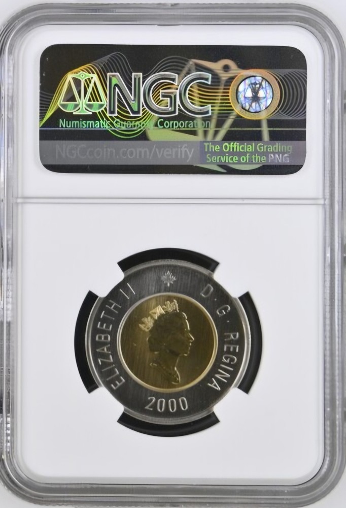 TOP POP - 2000 Canada $2 Polar Bear Specimen NGC SP 69