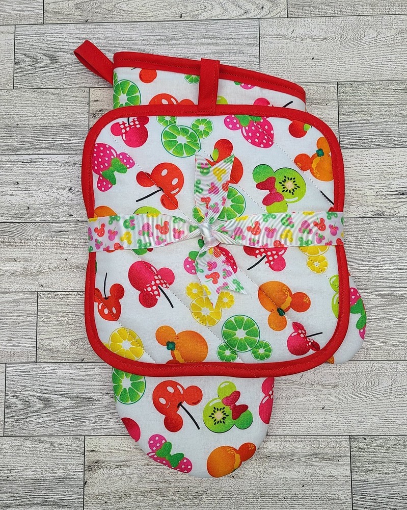 Disney Fruit Head Summer Time Oven mitt Pot holder Set Handmade