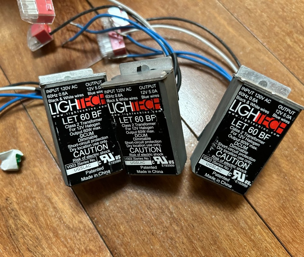 LET-60 BF  120, 12v, 60w bottom exit with studs, dimmable electronic transformer
