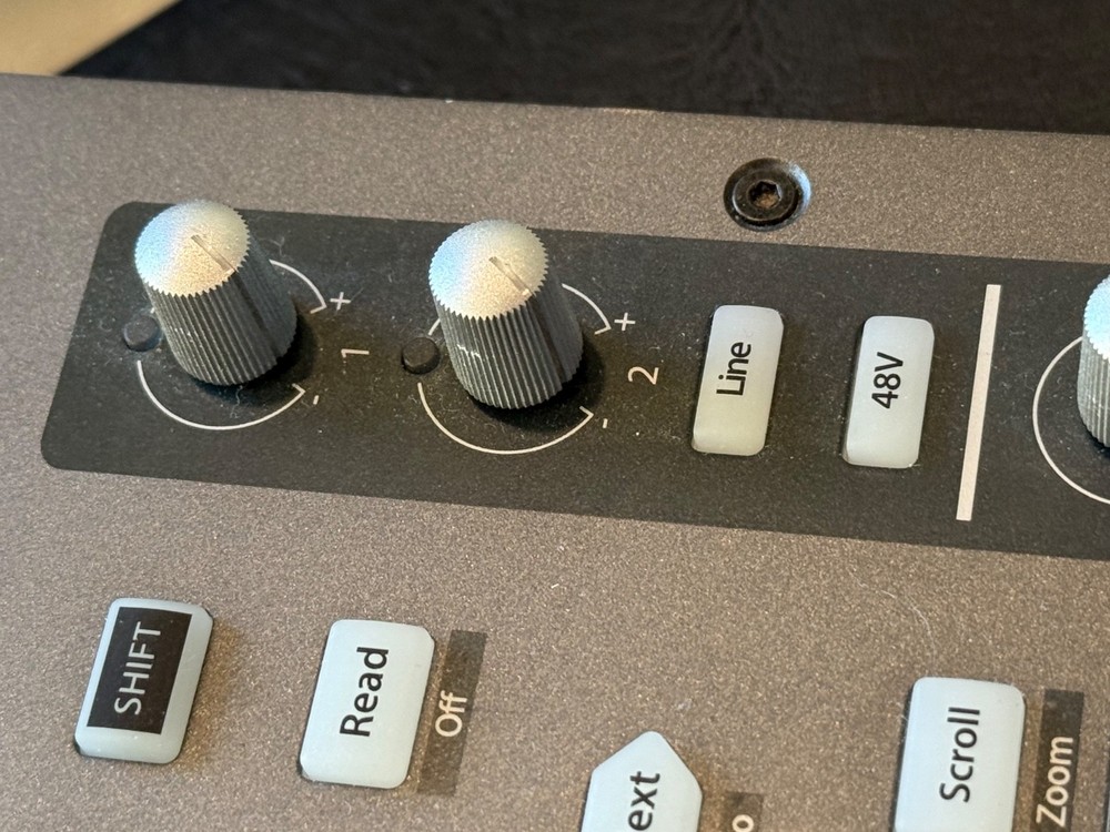 PreSonus ioStation 24c USB-C Audio Interface & DAW Controller – Great condition