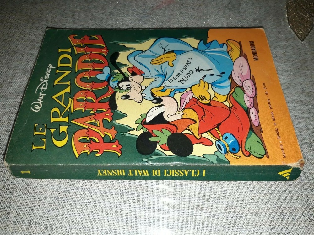 1977 Disney Classics No.1 Very Nice Dots Comic Book