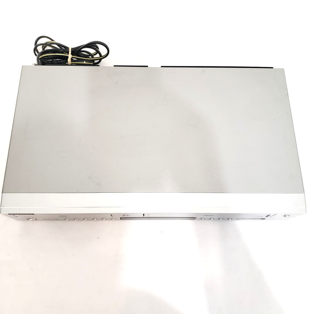 Samsung DVD-V5500 DVD VCR Combo Player POWERS ON NO REMOTE "AS IS" UNTESTED
