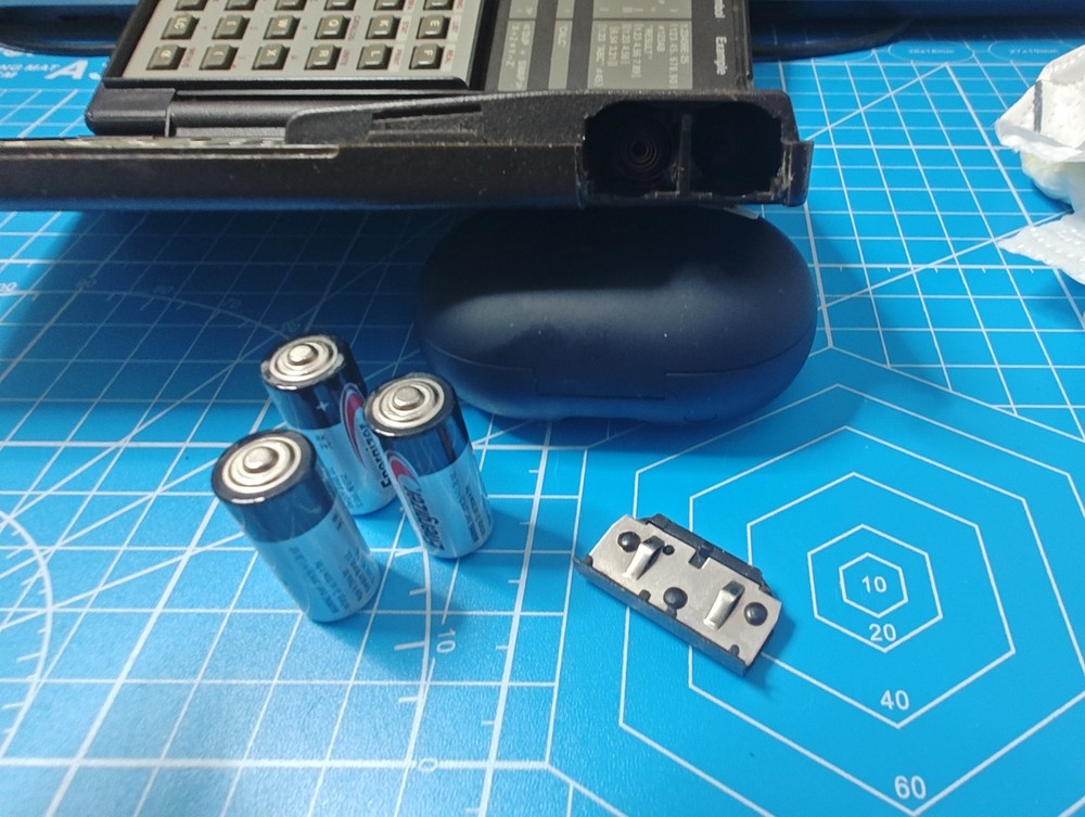 HP 28S Scientific Calculator Bundle