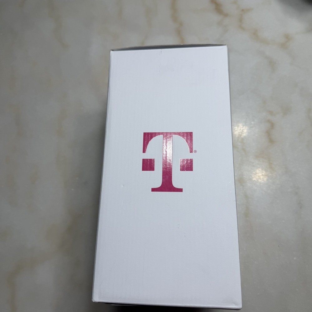T-Mobile L 5G Internet Hotspot Modem with and USB Cable Open Box
