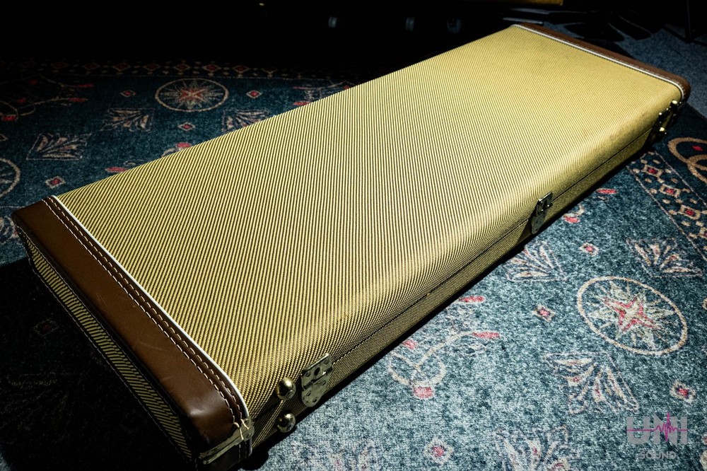Fender AMERICAN PROFESSIONAL STRATOCASTER / 2016