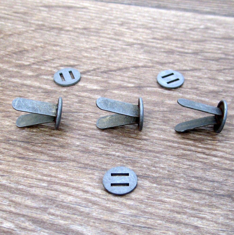 WW2 german helmet split pins. REPLICA FWW42!