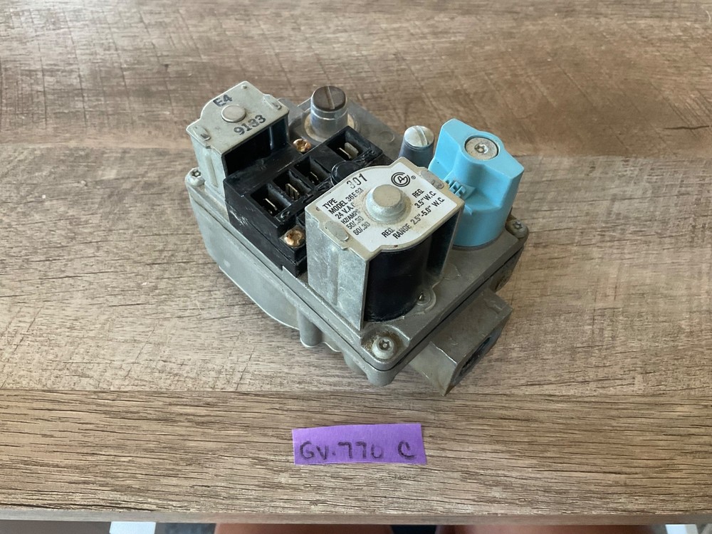 Furnace Gas Valve 36E93 Type 301 White-Rodgers