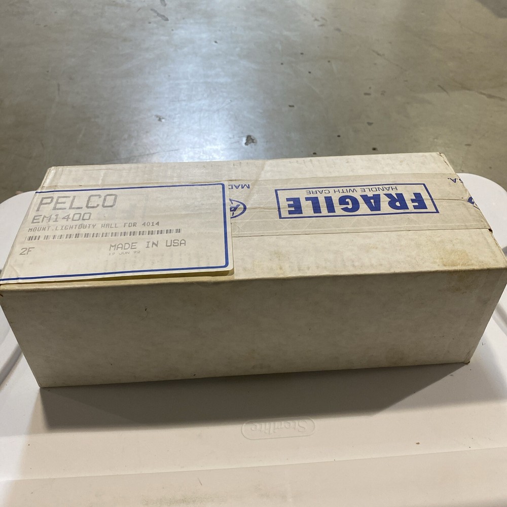 Pelco Em1400 Light duty Wall For 4014