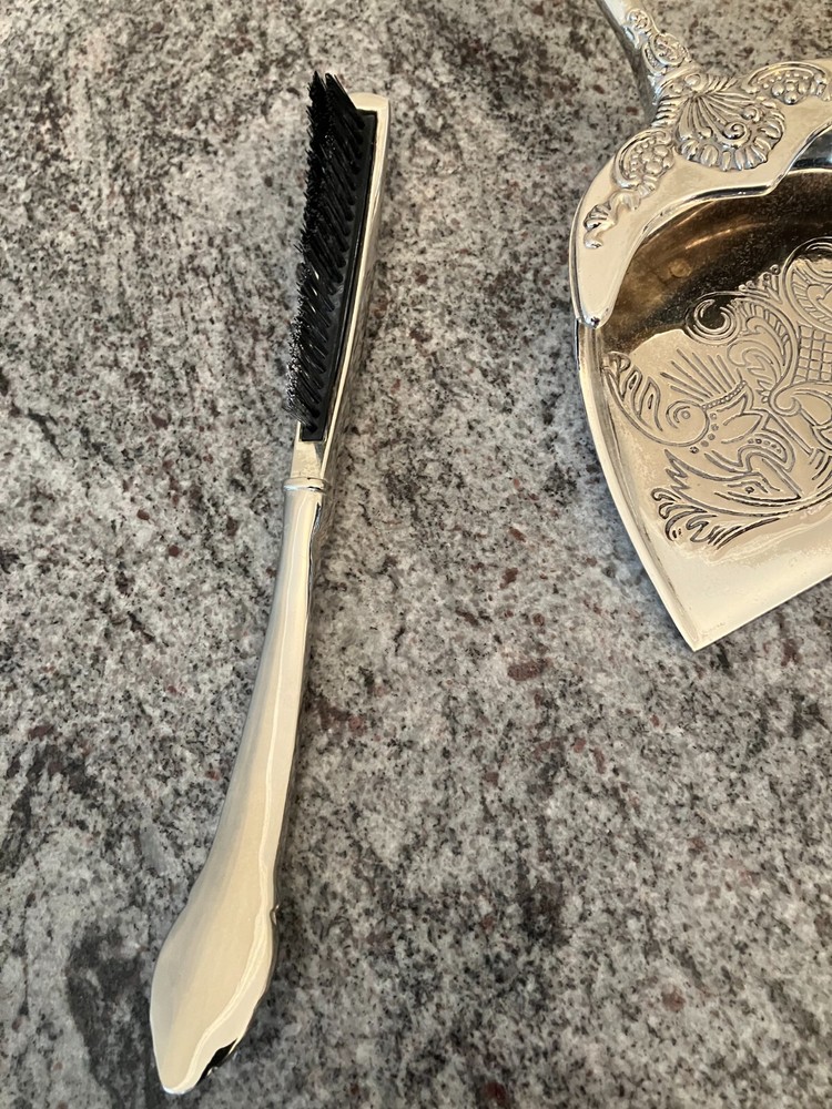 SILVER VICTORIAN TABLE CRUMB CLEANING SET, VINTAGE