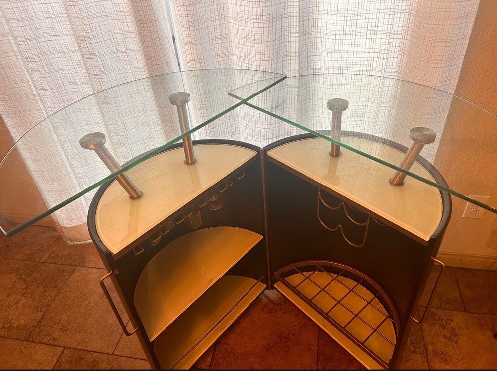 Bar cabinet