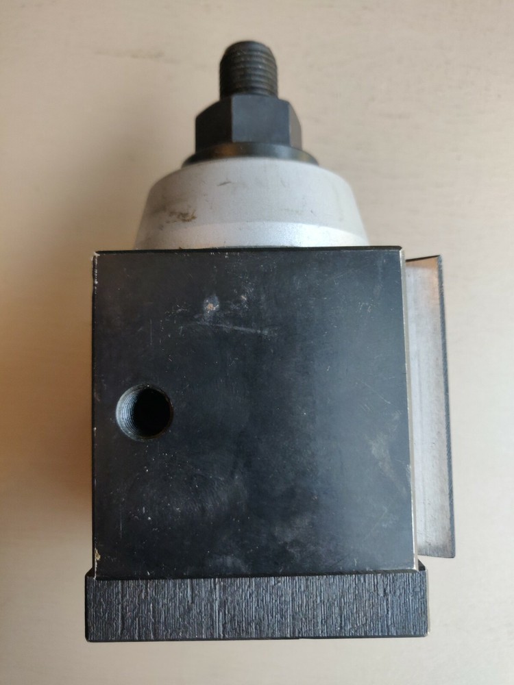 Machifit DMC-250-100 Piston Type Locking Tool Post Steel Quick Change Tool Post