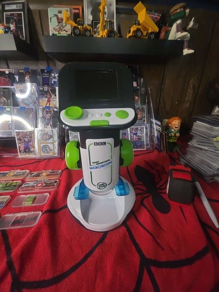 LeapFrog Magic Adventures Microscope with Seven Slides WORKING